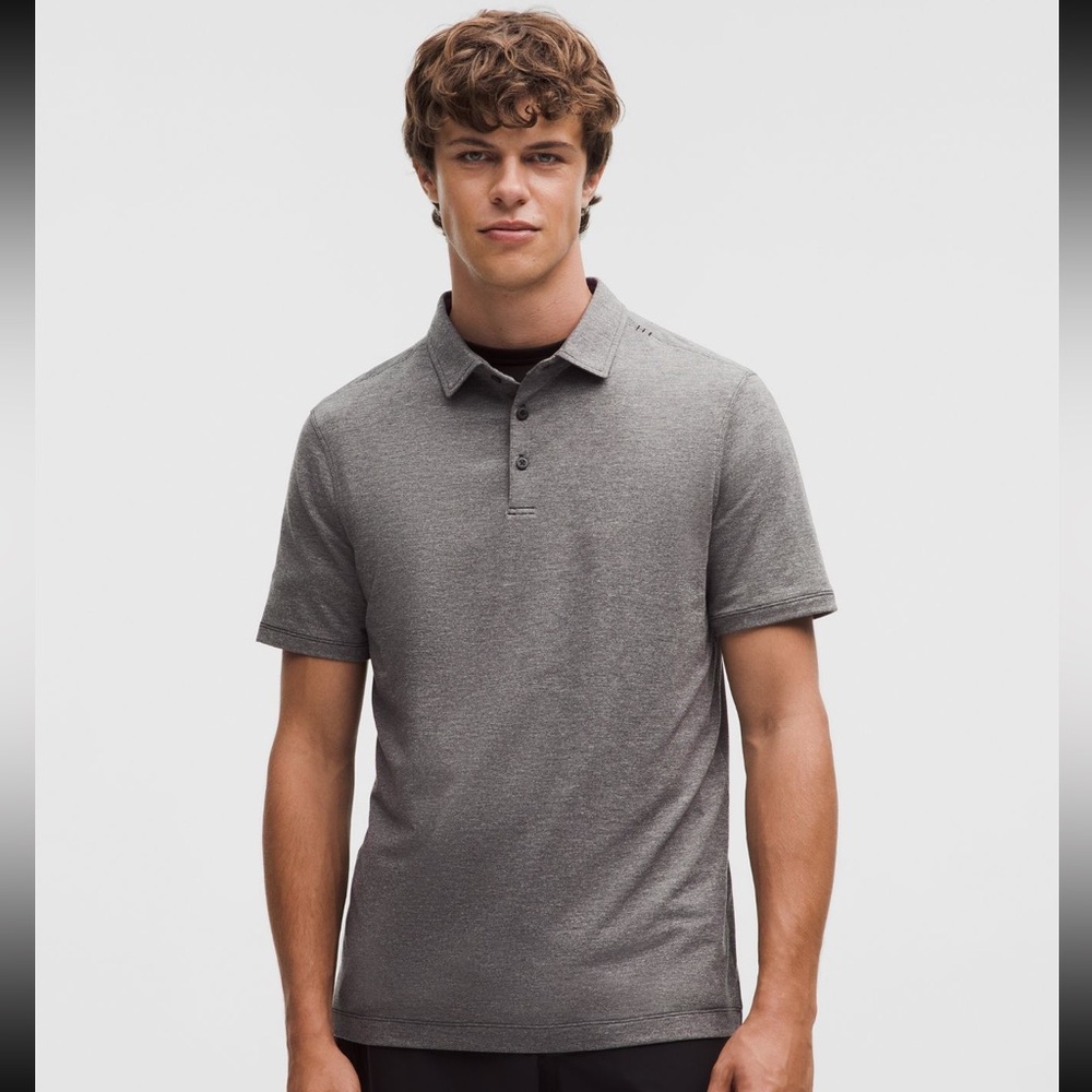 Lululemon Men’s Evolution Short Sleeve Polo